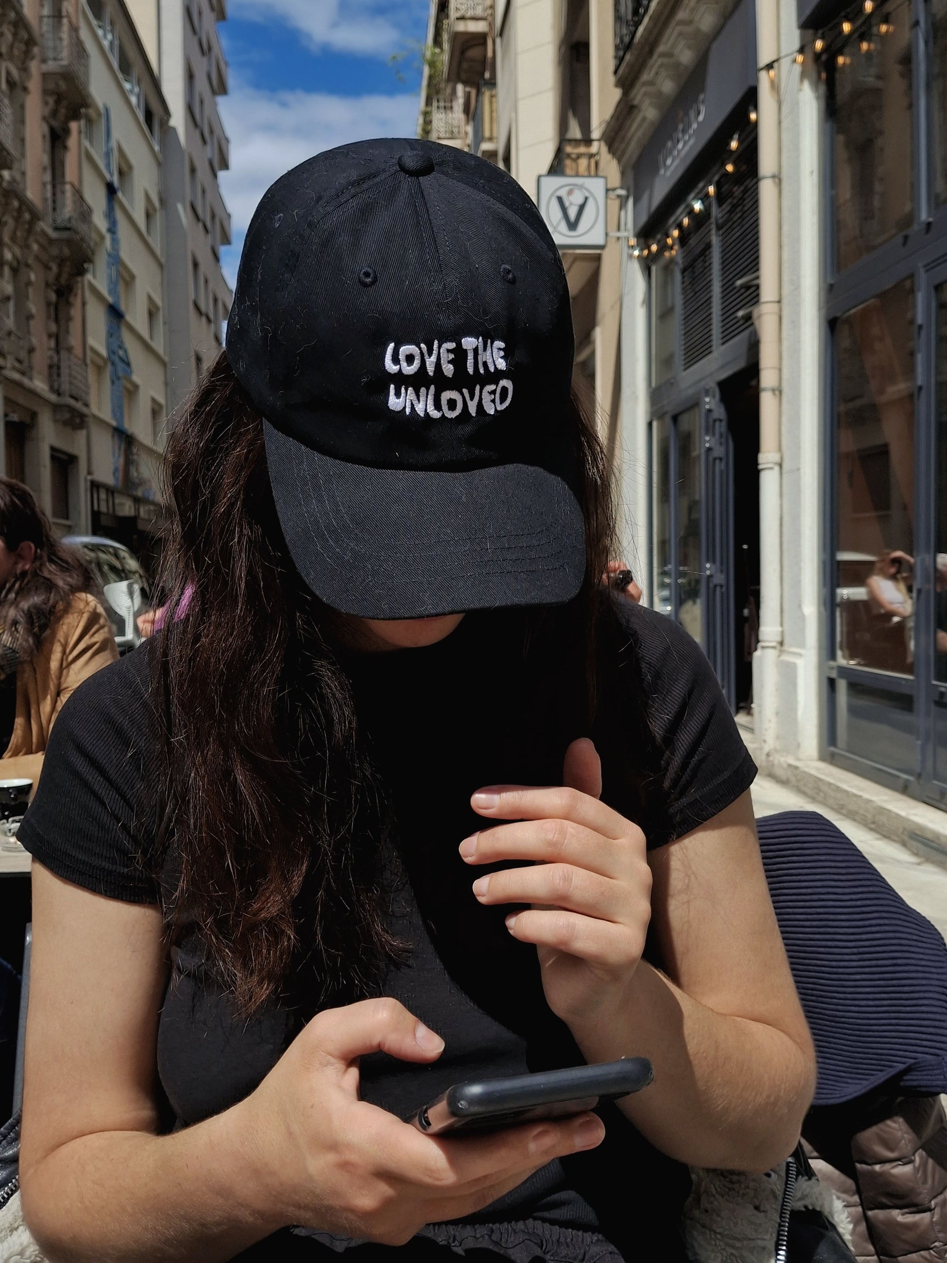 Casquette brodée LOVE THE UNLOVED